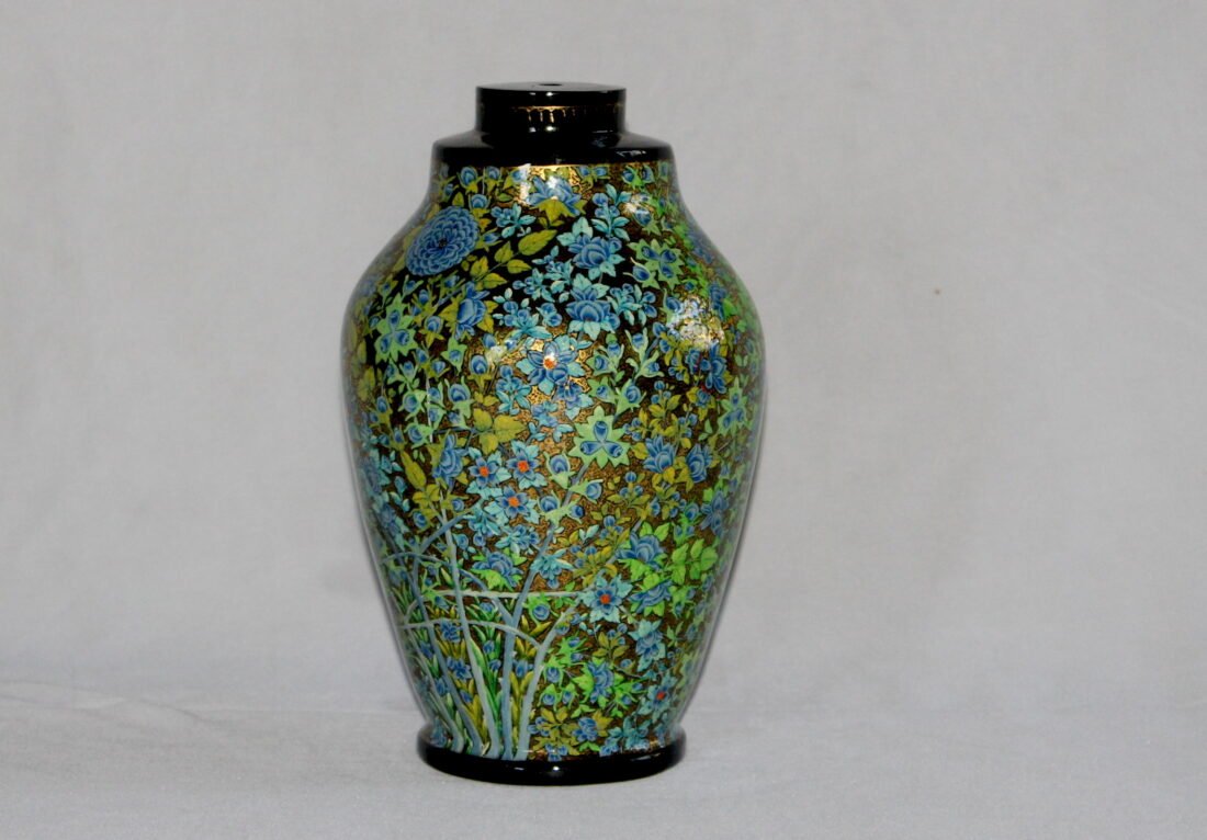 Decorative flower art lamp base