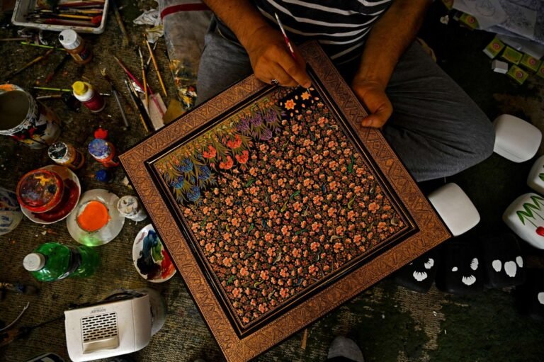 artisan performing