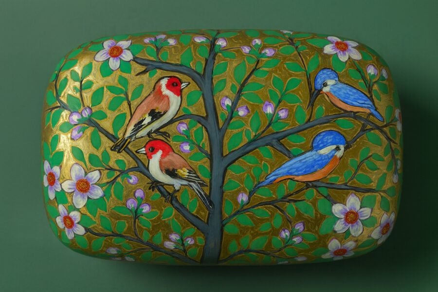 Papier mache box Kashmir mena and kingfisher