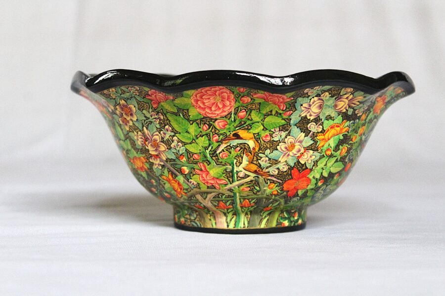 hand painted shabe gul e wilayat bowl,8 inch hand painted Shabe Gul e Wilayat papier mache bowl with floral and bird design