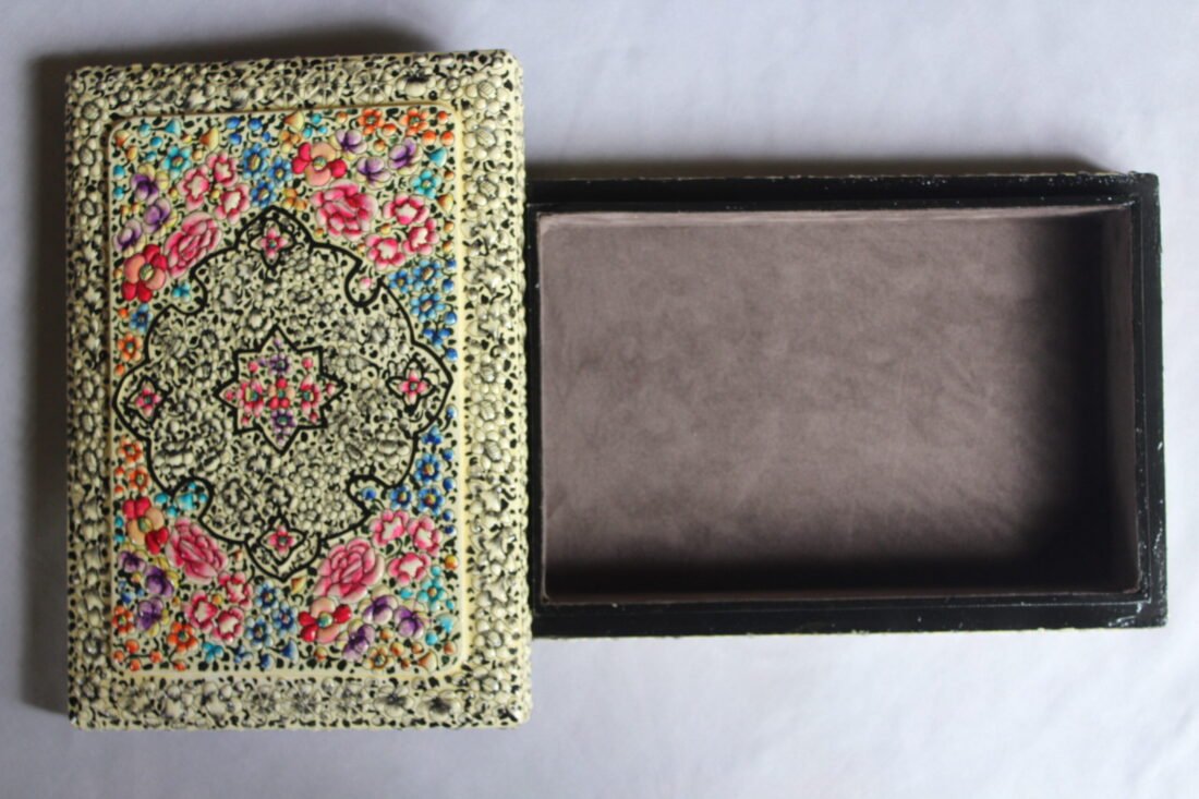 Ivory Embossed Jewelry Box