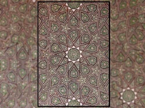 Khatamband
Kalamkari Wall Hanging - Ceiling Art: A Fusion of Elegance and Paper Mache